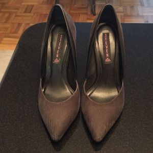 Steven by Steve Madden black leather pumps 8 GUC